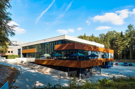 De KNVB Campus in Zeist Ingericht door Straxs